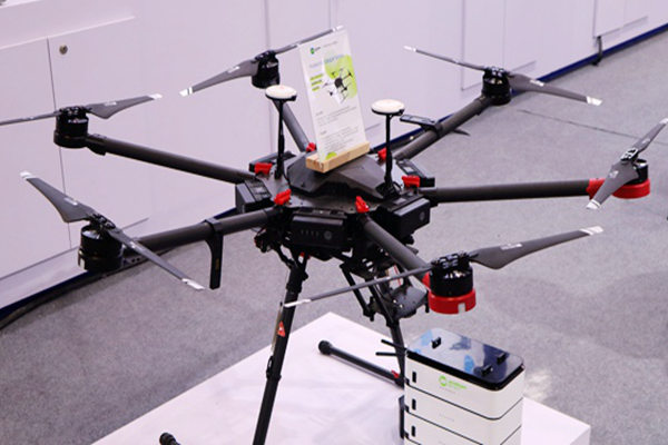 无人机再显威力，废气偷排企业无所遁形