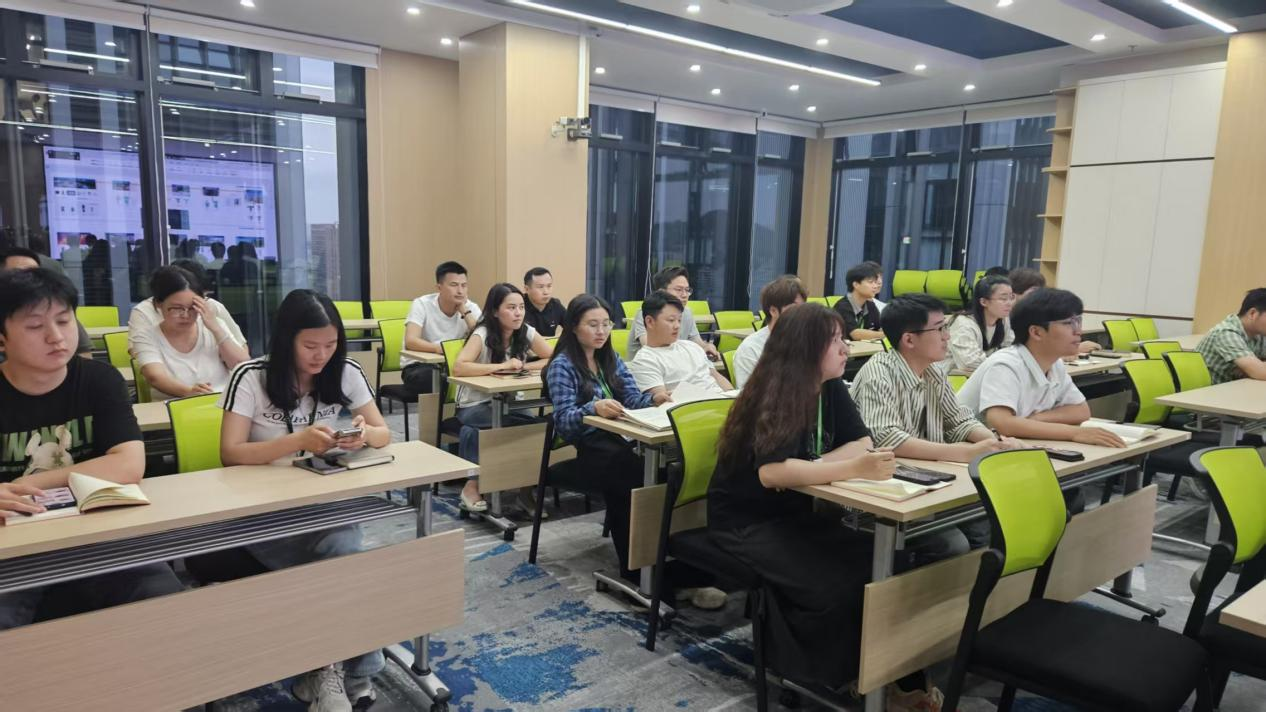 第二轮销售链专项培训第十场举行 --气分检测仪应用场景培训圆满收官