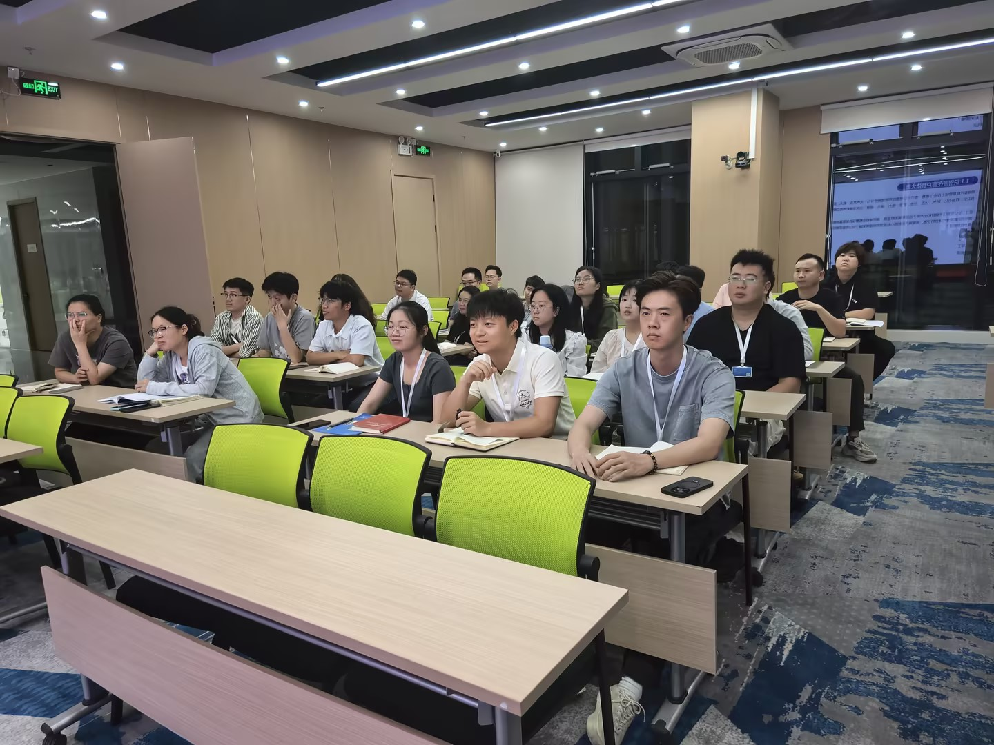 第二轮销售链专项培训持续推进第二场聚焦客户开发与深挖